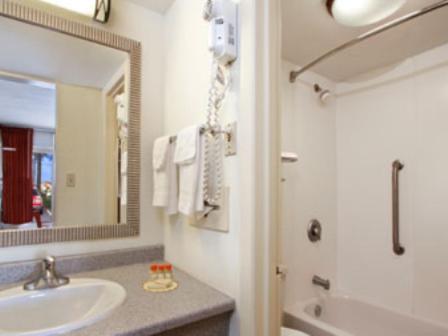 Garden Inn Fredricksburg South Fredericksburg Room photo